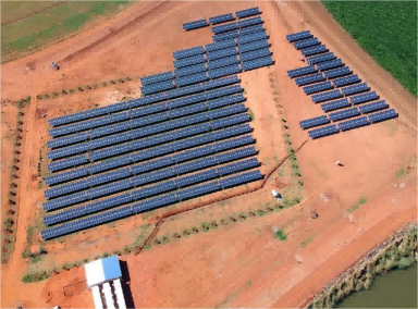 Projet de système solaire au sol hors réseau de 2 MW (Afrique du Sud)